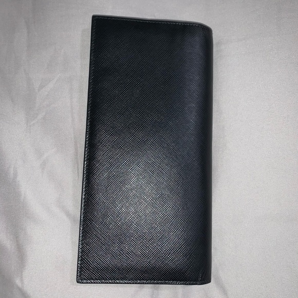 Prada Wallet - Picture 3 of 8